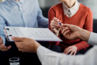 Assurance décès : optimiser la couverture selon votre âge et votre situation familiale